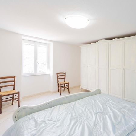 Casa Vacanza Il Portico モネーリア 部屋 写真