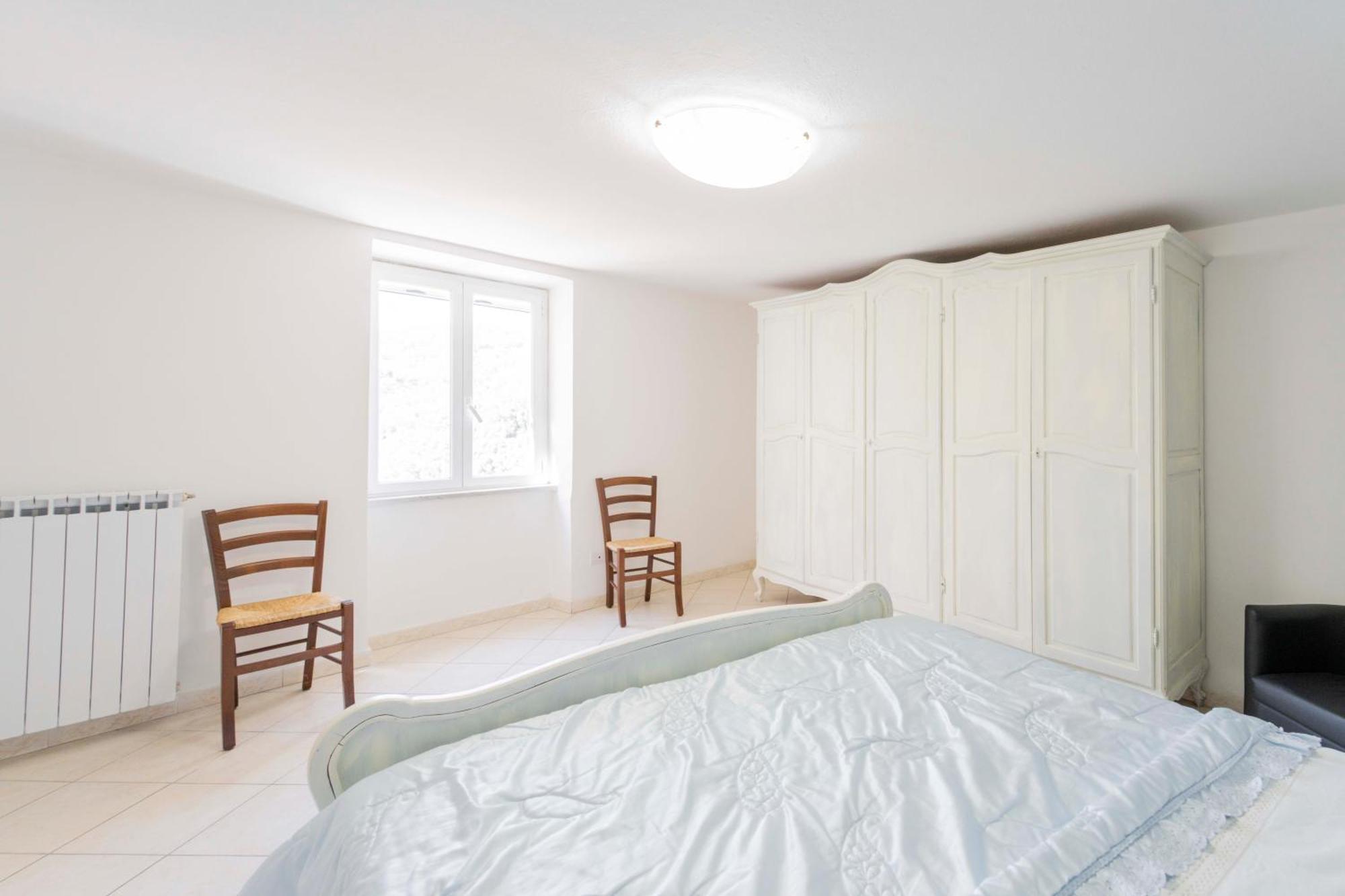 Casa Vacanza Il Portico モネーリア 部屋 写真